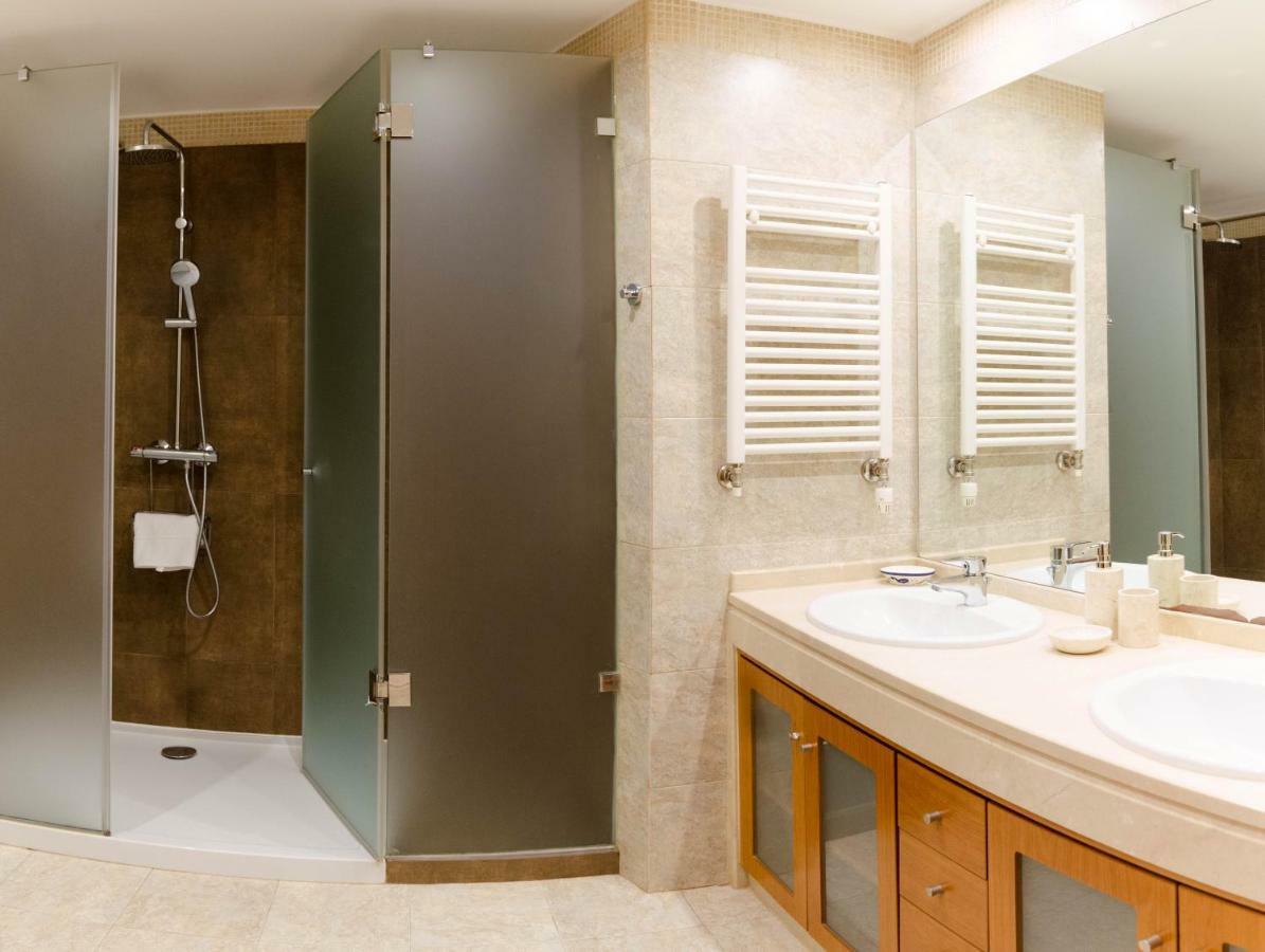 Joivy Graca Luminous 2-Br Apartment With Terrace Лиссабон Экстерьер фото